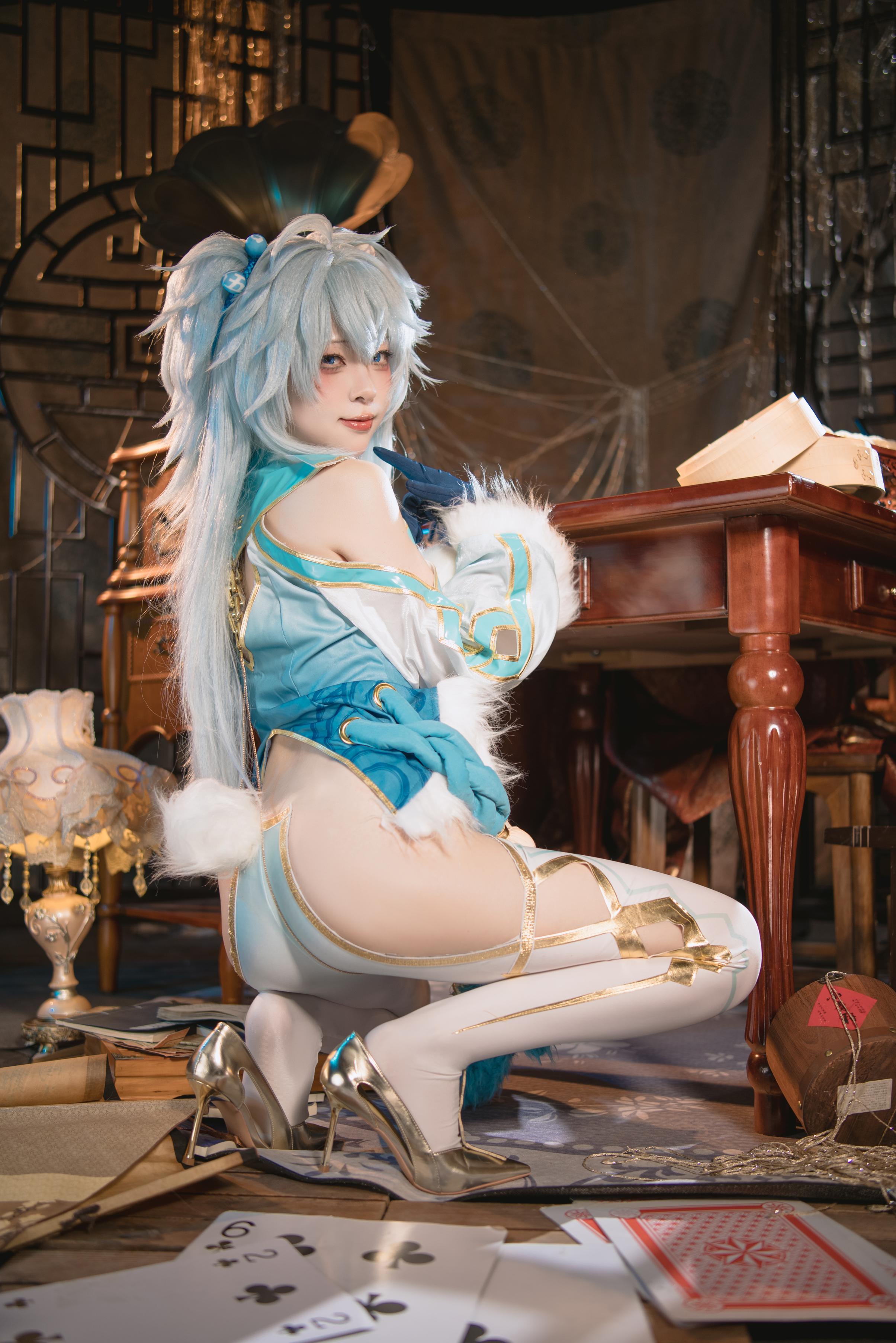 No.012 – 少女前线 芙洛伦·妙手回春 [31P]-cos