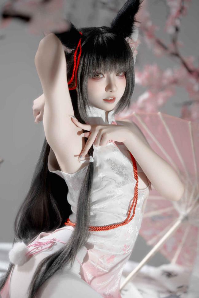 https://11.coserse.cc/i/2026/07/14/yzj43y.jpg
